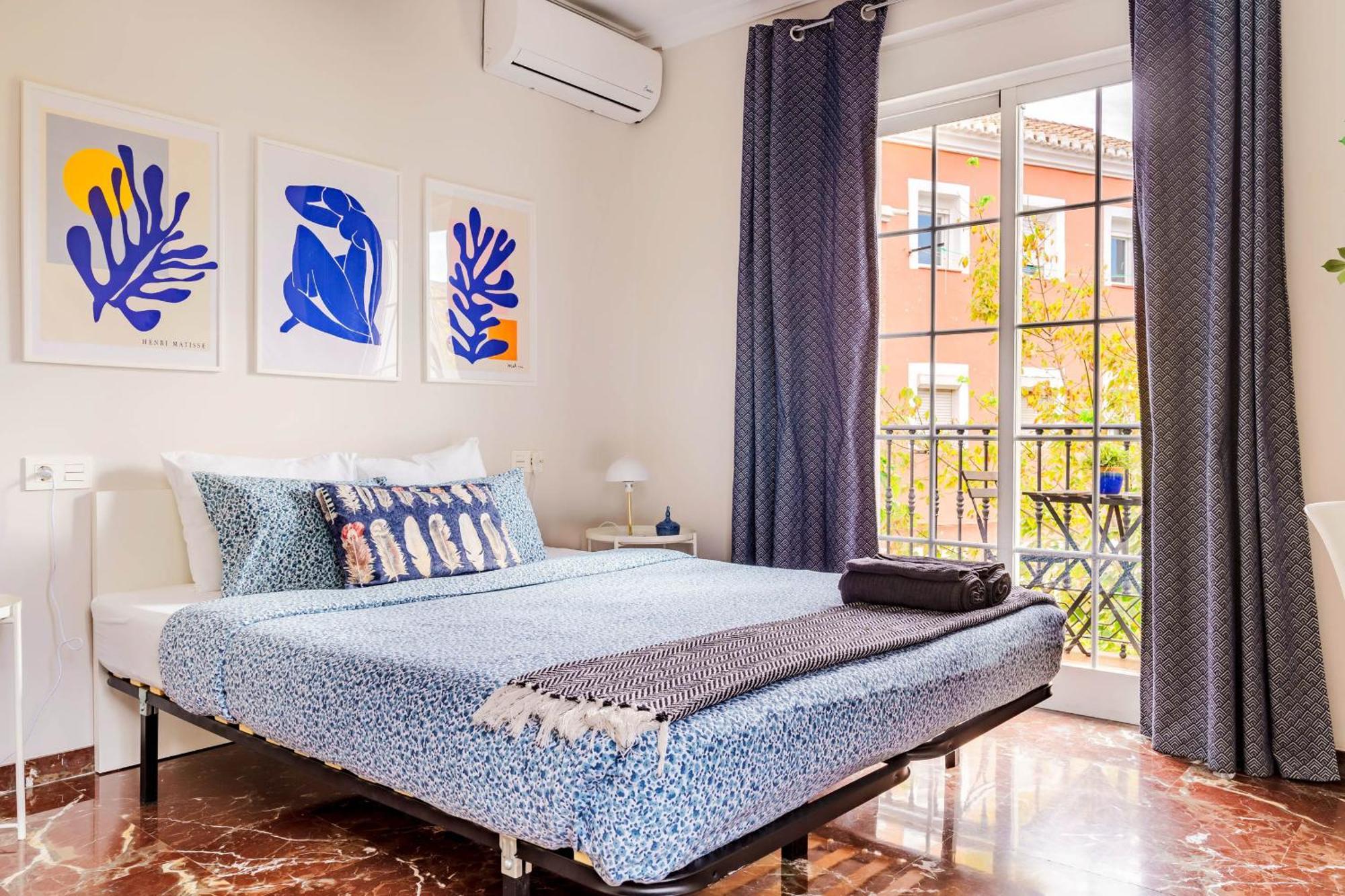 Casa La Fontana - Hostatel Bed & Breakfast Granada Exterior photo